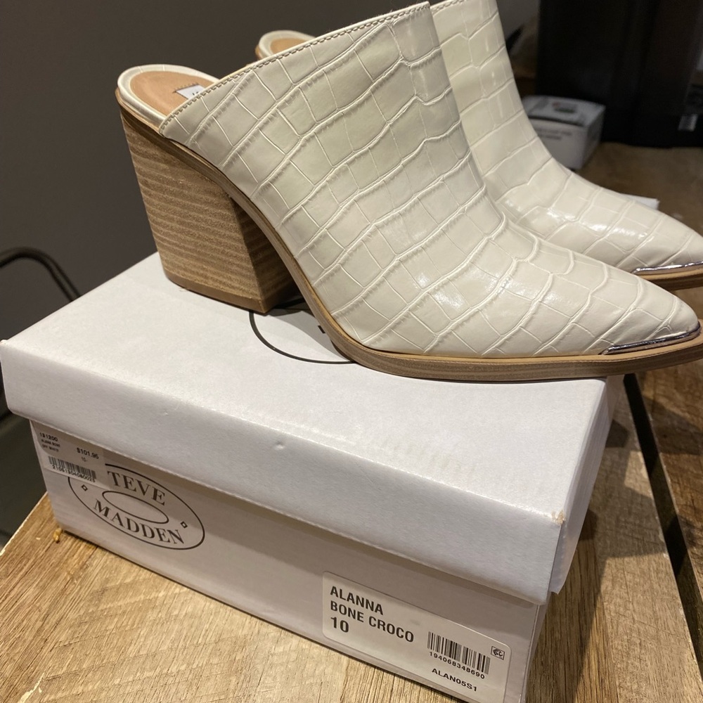 Steve Madden Bone Croco heeled mule
